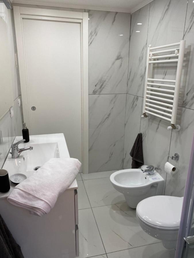 B&B Aria Di Sole Наполи Екстериор снимка